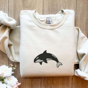 Killer Whale Embroidered Sweatshirt 2D Crewneck…