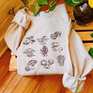 mushrooms embroidered sweatshirt 2d crewneck sweatshirt for men and womensws3280 1.jpeg