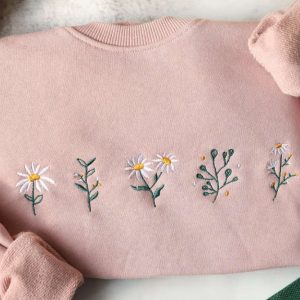 Pink daisy Embroidered Sweatshirt 2D Crewneck…