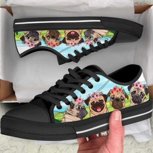 pug dog floral wreath low top shoes canvas sneakers casual shoes for men and women 1.jpeg