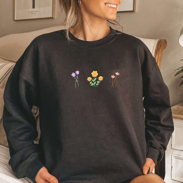 Purple Wildflower Embroidered Sweatshirt 2D Crewneck Sweatshirt Gift For Family