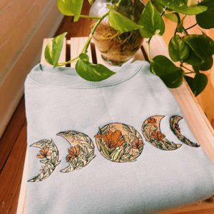 sage floral moon phase embroidered sweatshirt 2d crewneck sweatshirt for family 1.jpeg