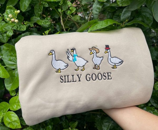 Silly Goose Embroidered Sweatshirt 2D Crewneck Sweatshirt For Family