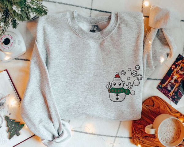 Snowman Sweatshirt Embroidered Sweater, Snowman Pullover Cozy Snowman Crewneck For Family