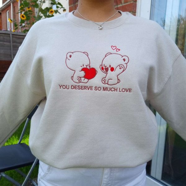 Spread Love Embroidered Sweatshirt 2D Crewneck Sweatshirt Best Gift For Family