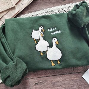 Three Goose Embroidered Sweatshirt 2D Crewneck…