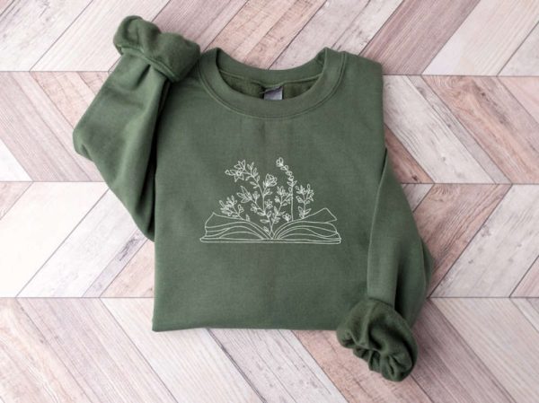 Wildflower Book Embroidered Sweatshirt 2D Crewneck Sweatshirt For Family