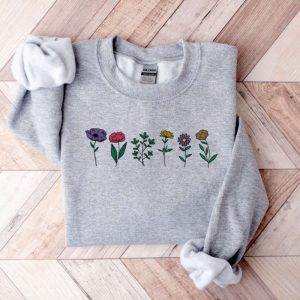 wildflower embroidered sweatshirt 2d crewneck sweatshirt for men and womensws3885 2.jpeg