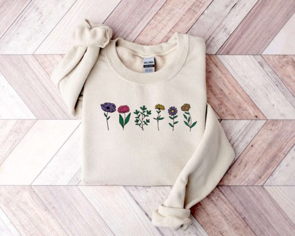 Wildflower Embroidered Sweatshirt 2D Crewneck Sweatshirt  For Men And Women