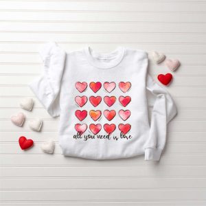 retro heart valentines sweatshirt womens valentine sweatshirt gift for lover 3.jpeg