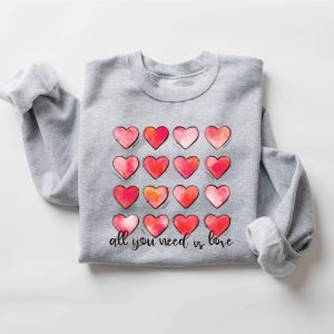 retro heart valentines sweatshirt womens valentine sweatshirt gift for lover 5.jpeg