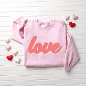 retro love sweatshirt cute valentines sweatshirt women valentine gift 1 2.jpeg