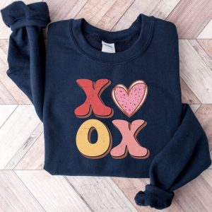 xoxo sweatshirt valentine sweatshirt vintage sweatshirt sweatshirt for couple 1 3.jpeg