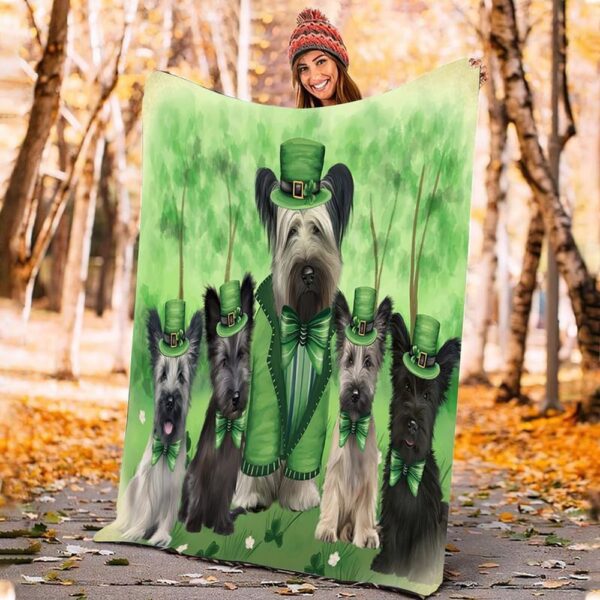 St Patrick’s Blanket, Happy Saint Patrick’s Day Skye Terrier Dogs Blanket Skye Terrier Dog Bedroom Decor Dog Lovers Club Gift Fleece Blanket