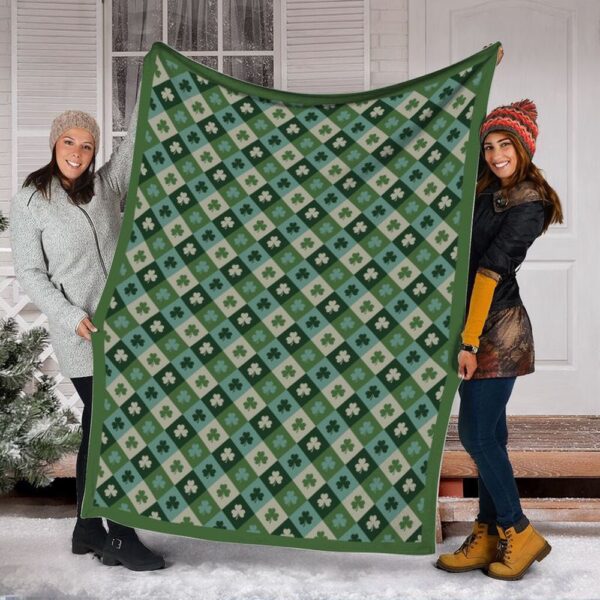 St Patrick’s Blanket, Irish Shamrock Pattern Fleece Throw Blanket Clover Geometric Pattern Theme For Patty Day Fleece Blanket
