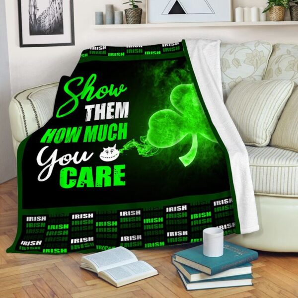 St Patrick’s Blanket, Irish Shamrock Show Them How Much You Care Licky Shamrock Irish Day 2024 Fleece Blanket