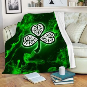 St Patrick’s Blanket, Irish Shamrock Smoke…