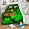 St Patrick’s Blanket, Kiss Me I’m Irish Pre Fleece Throw Blanket Shamrock Pattern Printed Fleece Blanket