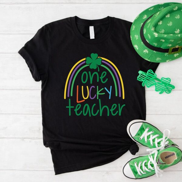 St Patricks Day Teacher Shirt, Lucky Teacher Shirt, St Paddy’s Day Gift For Teacher, St Patrick Rainbow Tshirt
